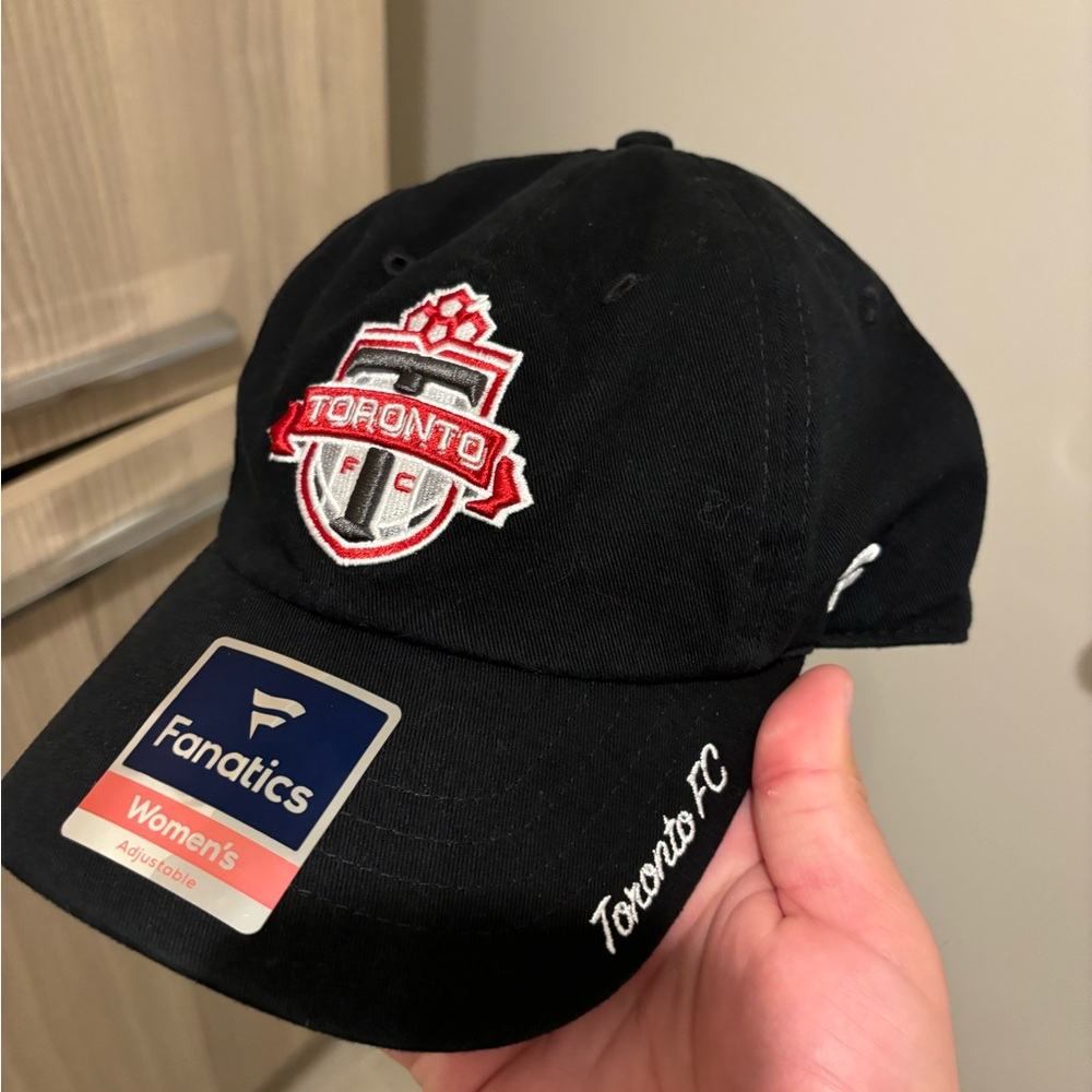 Fanatics NWT Black Toronto FC Women’s Adjustable Cap